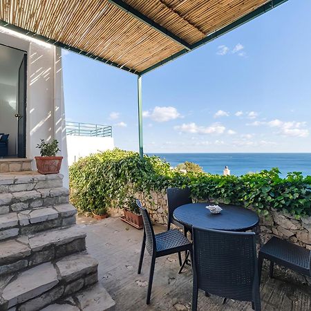 Residenza La Cicala Apartment Castro  Екстериор снимка