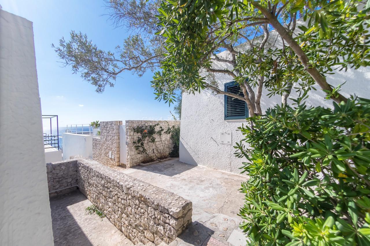 Residenza La Cicala Apartment Castro  Екстериор снимка